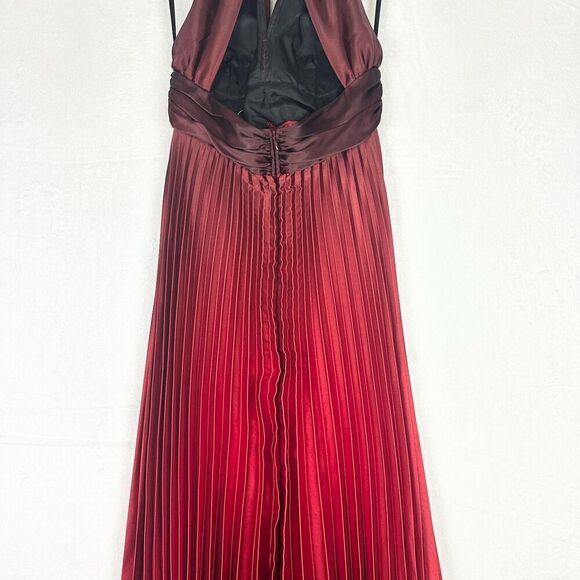 Betsy Adam Vintage Halter Ombre Maxi Gown Size 6 Satin Pleated Maroon Whimsigoth - Picture 8 of 12